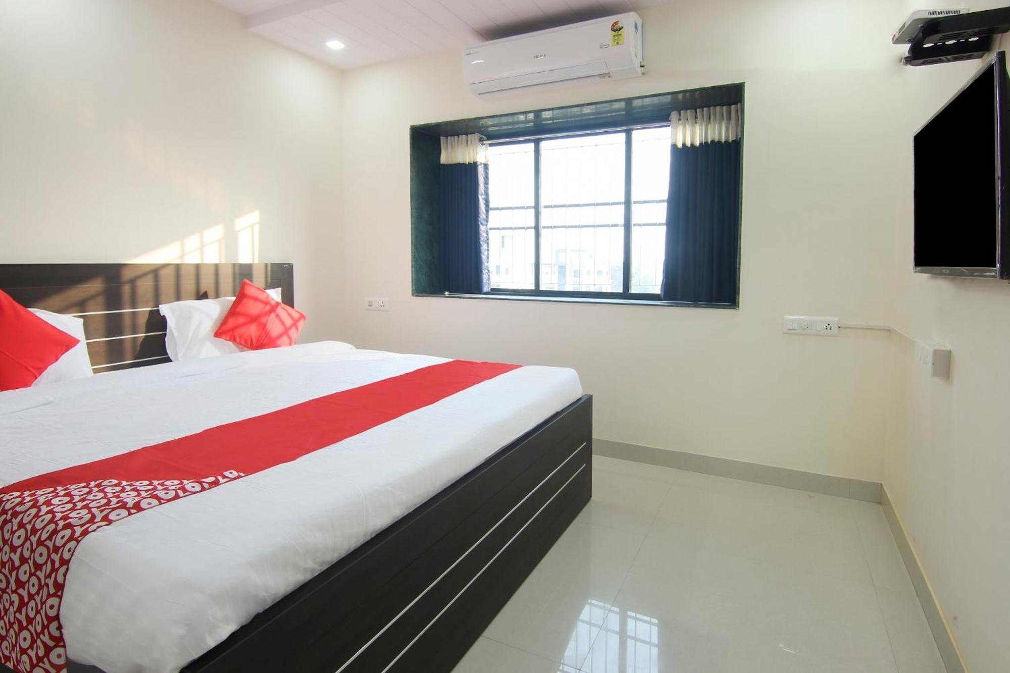 Hotel O Villa 31 Akot 외부 사진