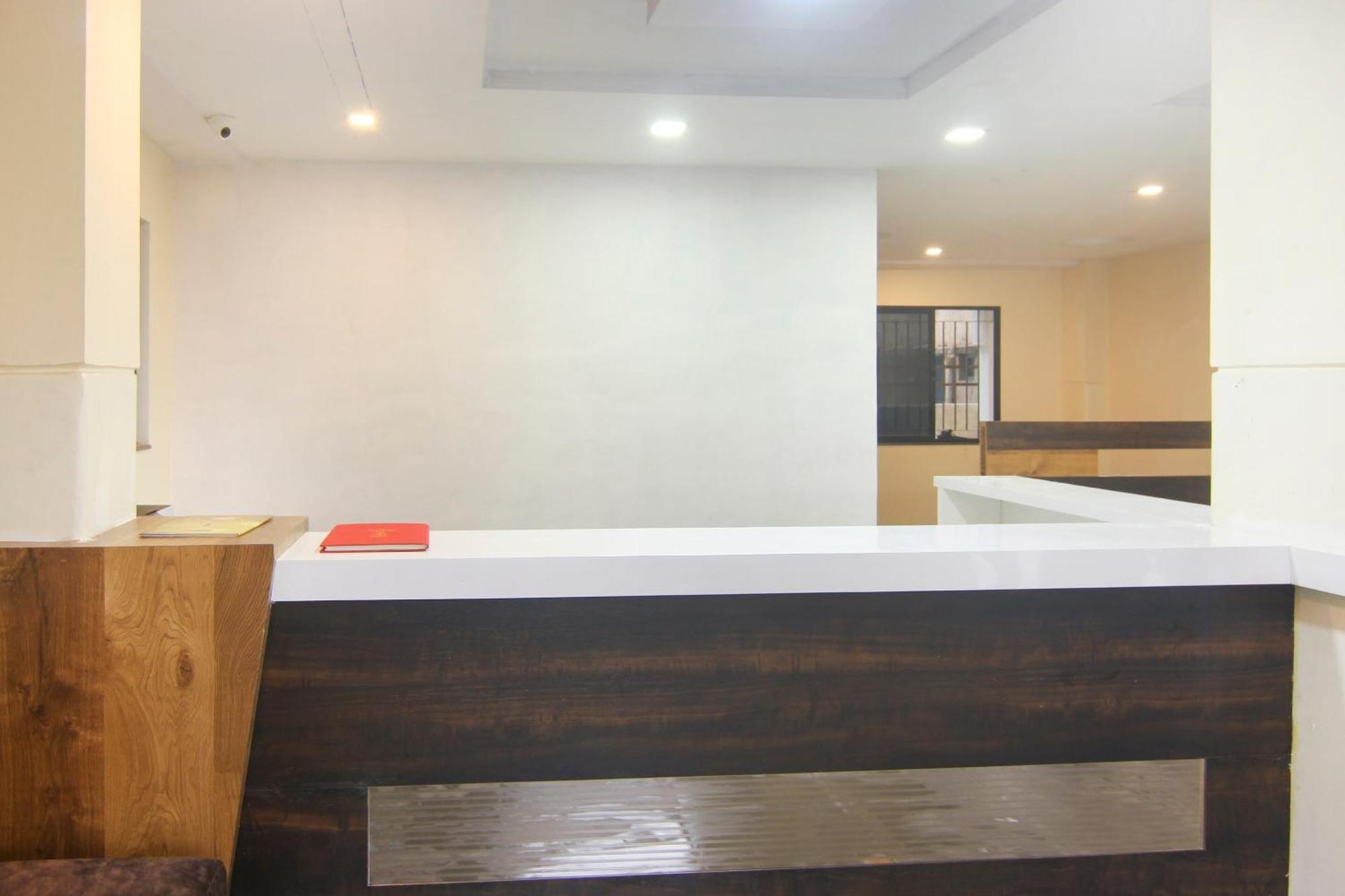 Hotel O Villa 31 Akot 외부 사진
